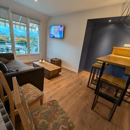 Logis Hotel Le Beau Site 莱克河畔尚邦 外观 照片