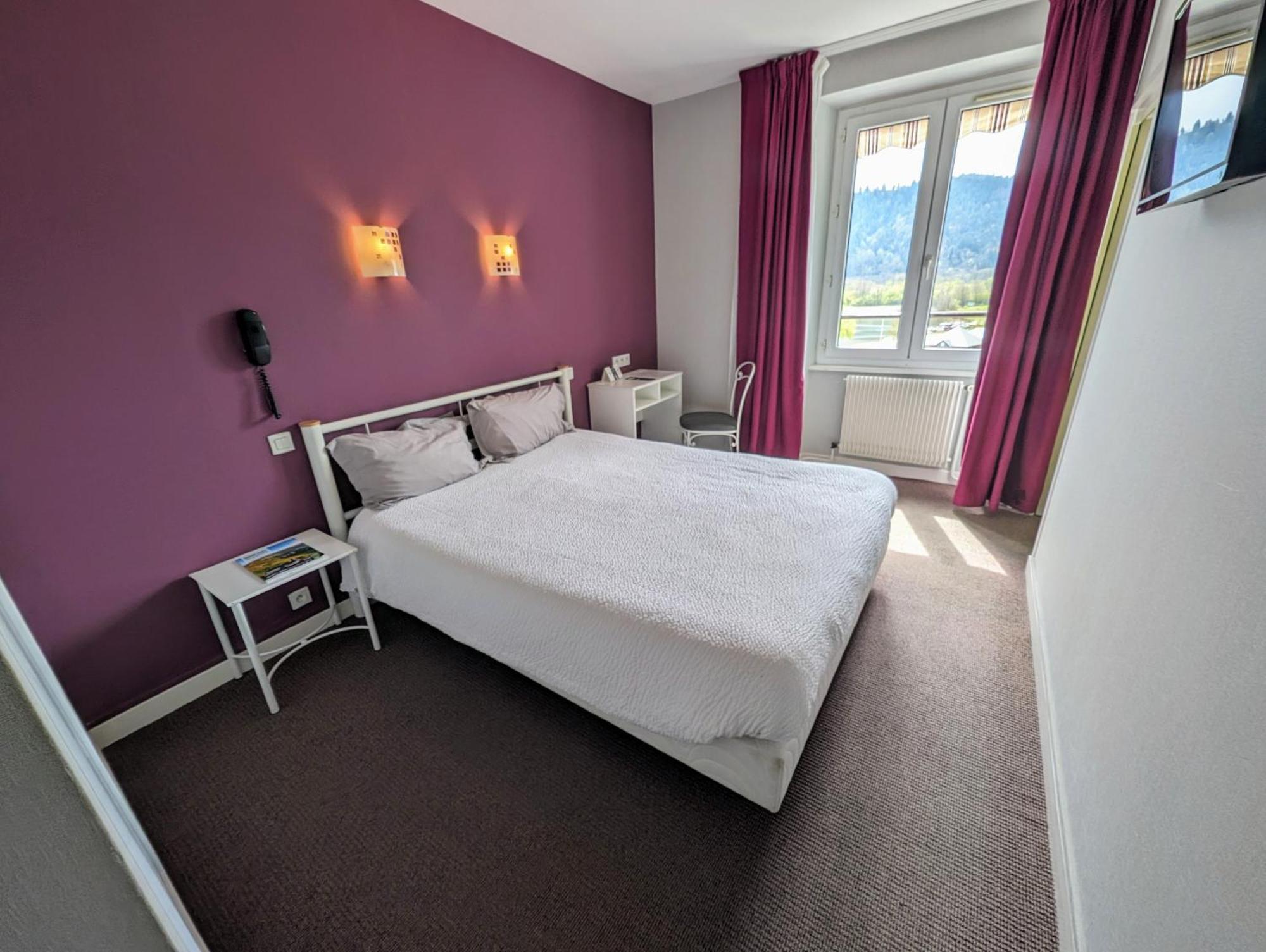 Logis Hotel Le Beau Site 莱克河畔尚邦 外观 照片