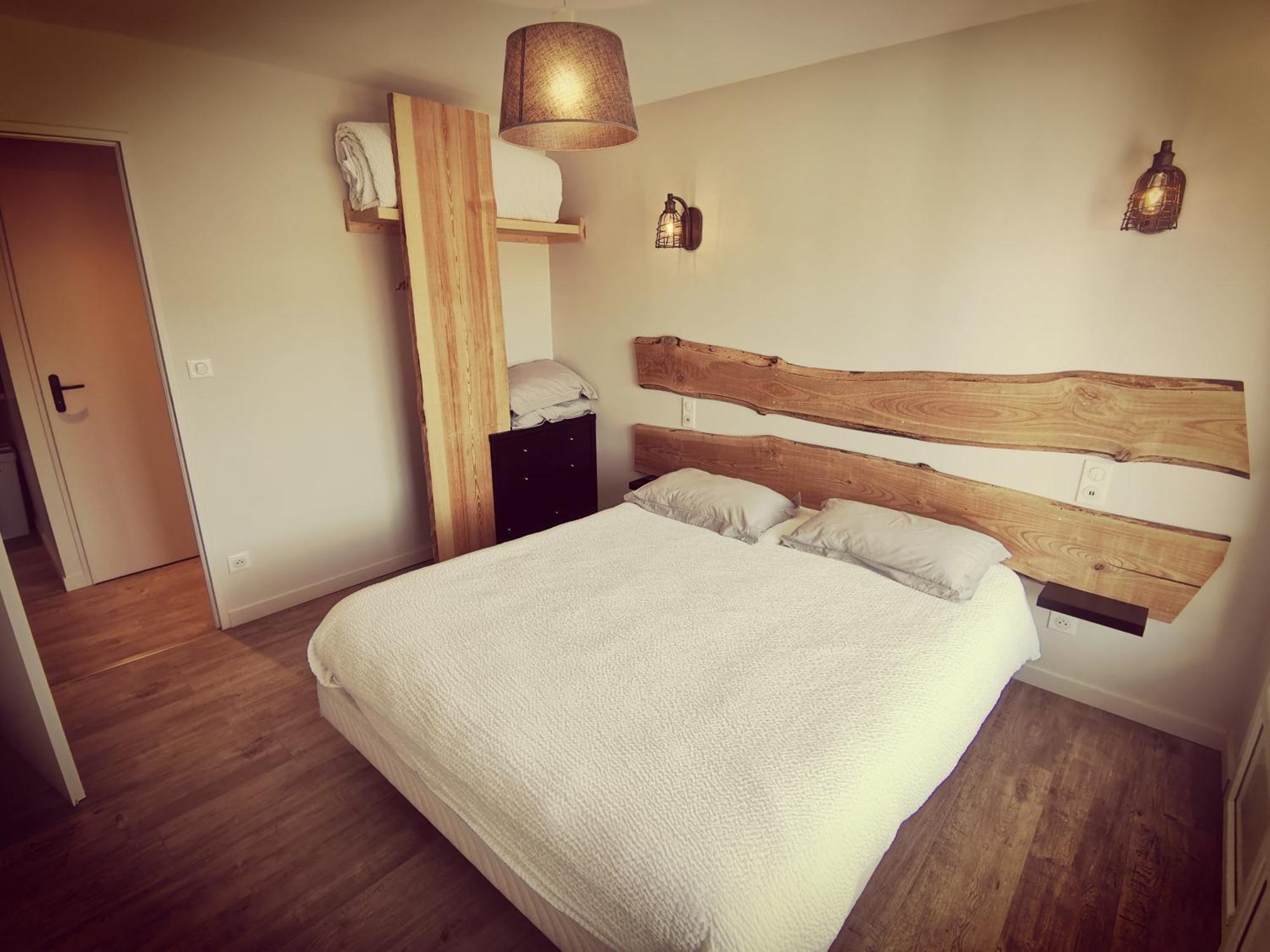 Logis Hotel Le Beau Site 莱克河畔尚邦 外观 照片
