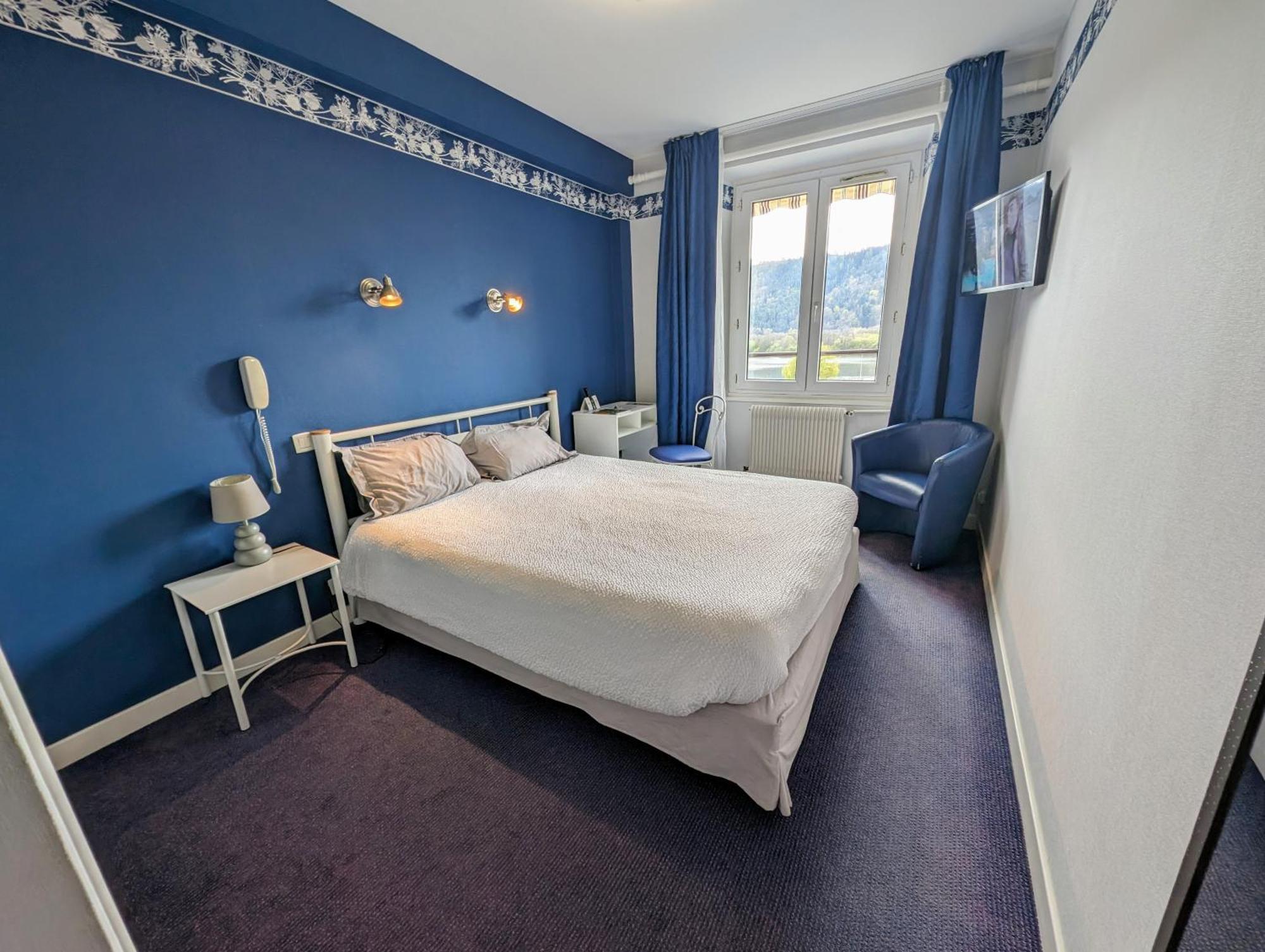 Logis Hotel Le Beau Site 莱克河畔尚邦 外观 照片